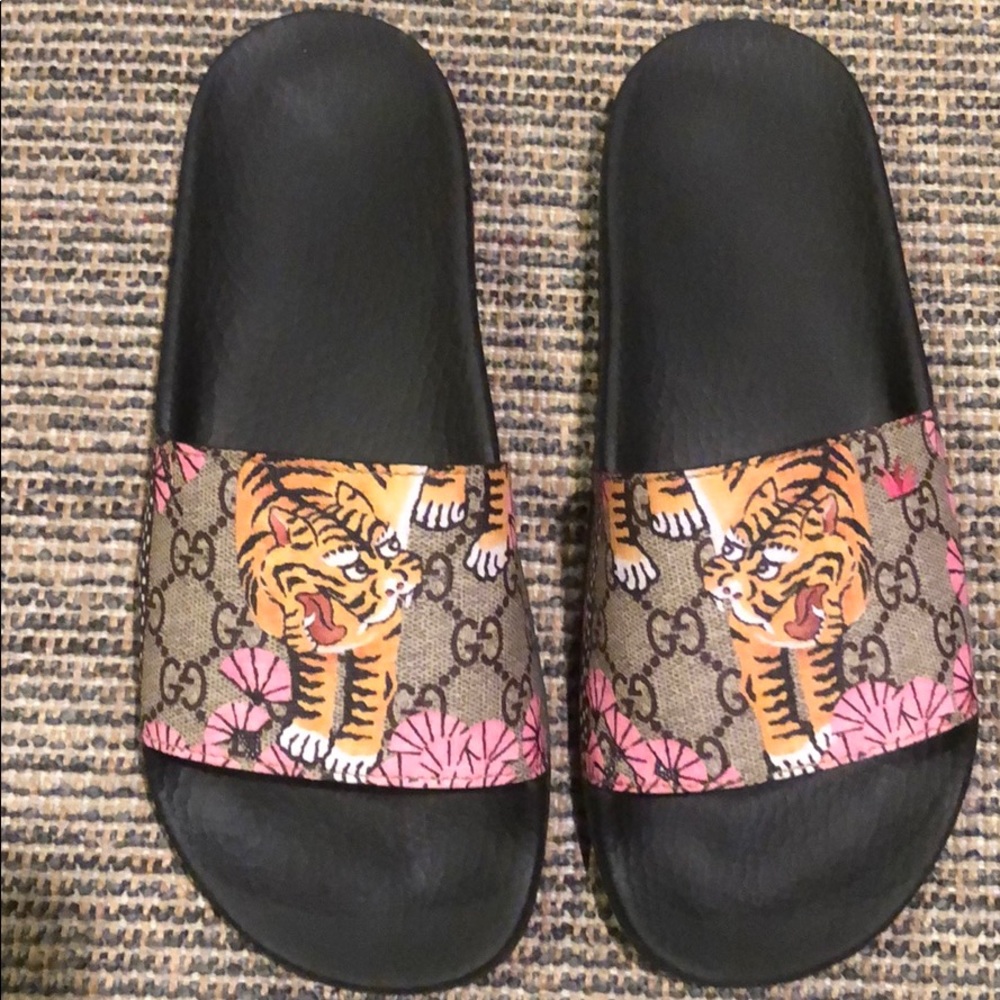 Gucci Supreme Tiger Slide